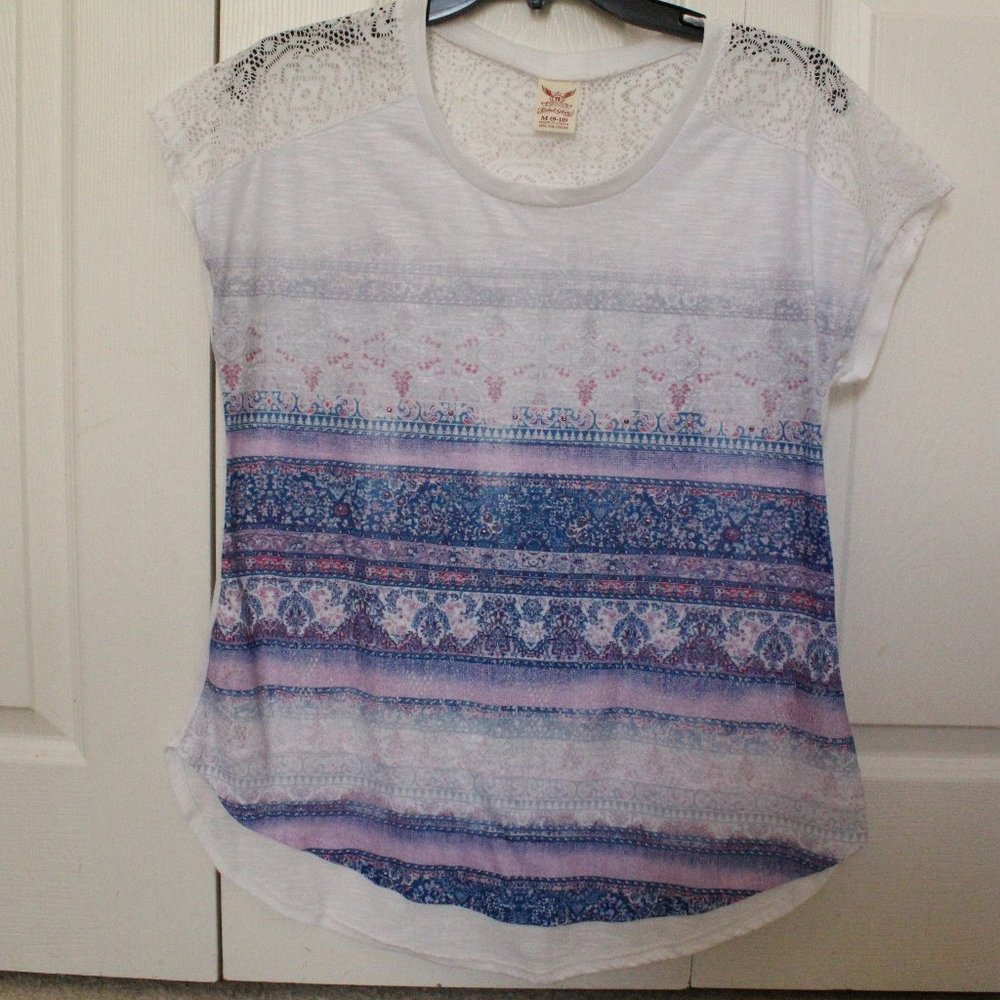 Faded Glory Women Patterned Top with Lace Sleeves